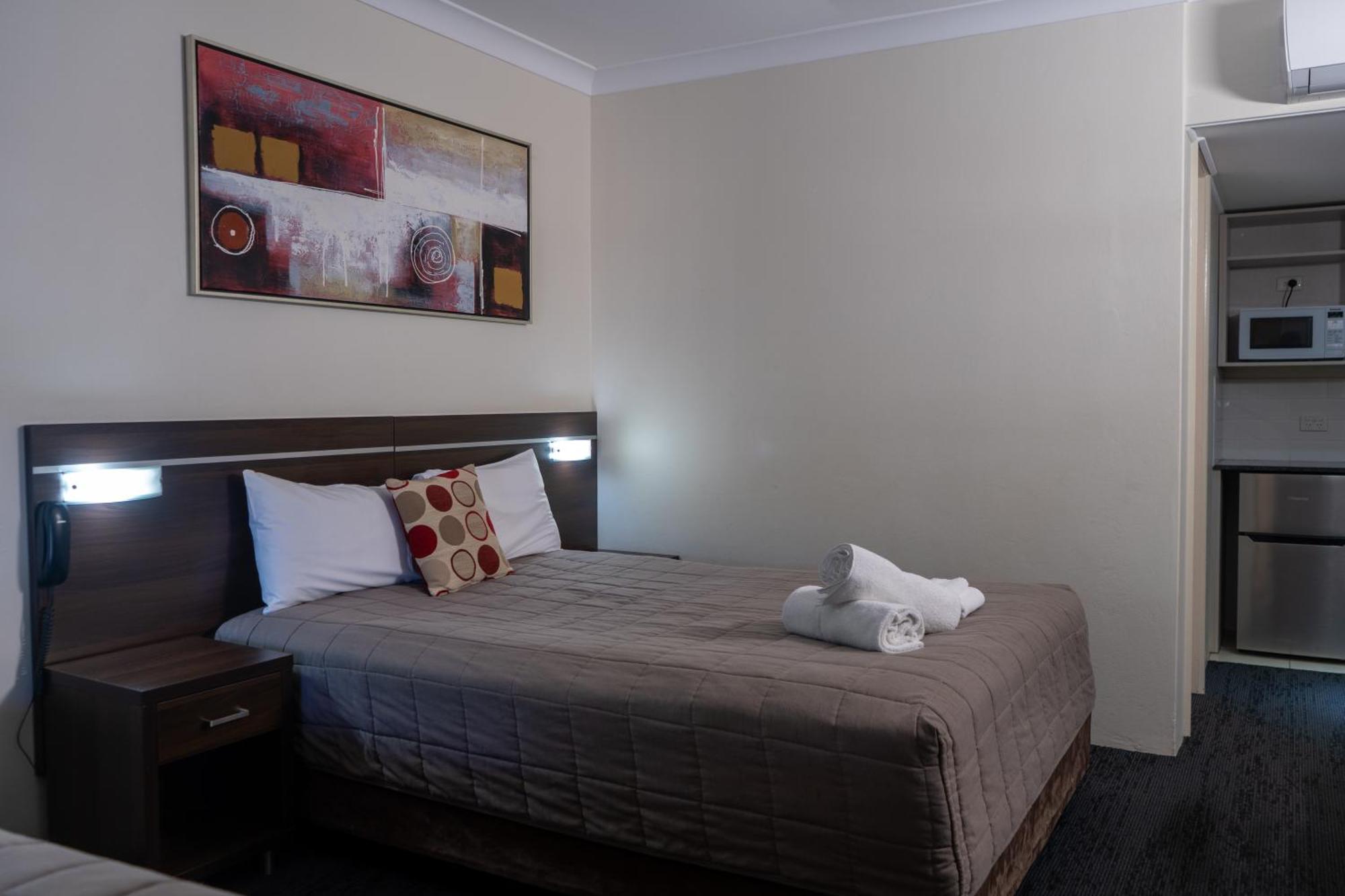 Golden West Motor Inn Dubbo Zewnętrze zdjęcie