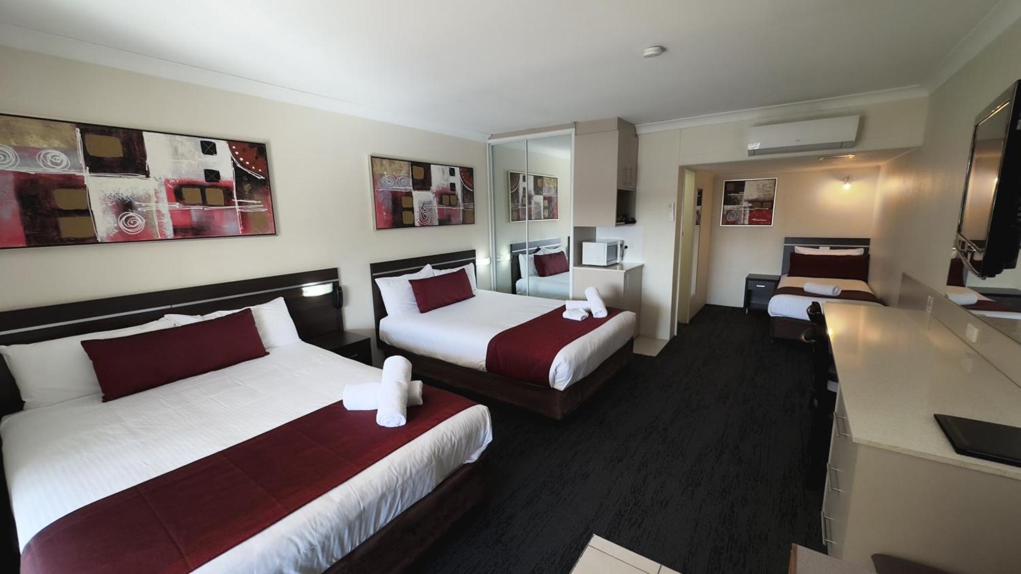 Golden West Motor Inn Dubbo Zewnętrze zdjęcie