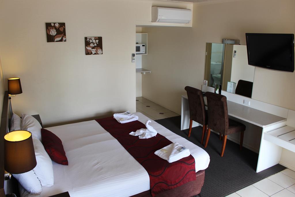 Golden West Motor Inn Dubbo Zewnętrze zdjęcie