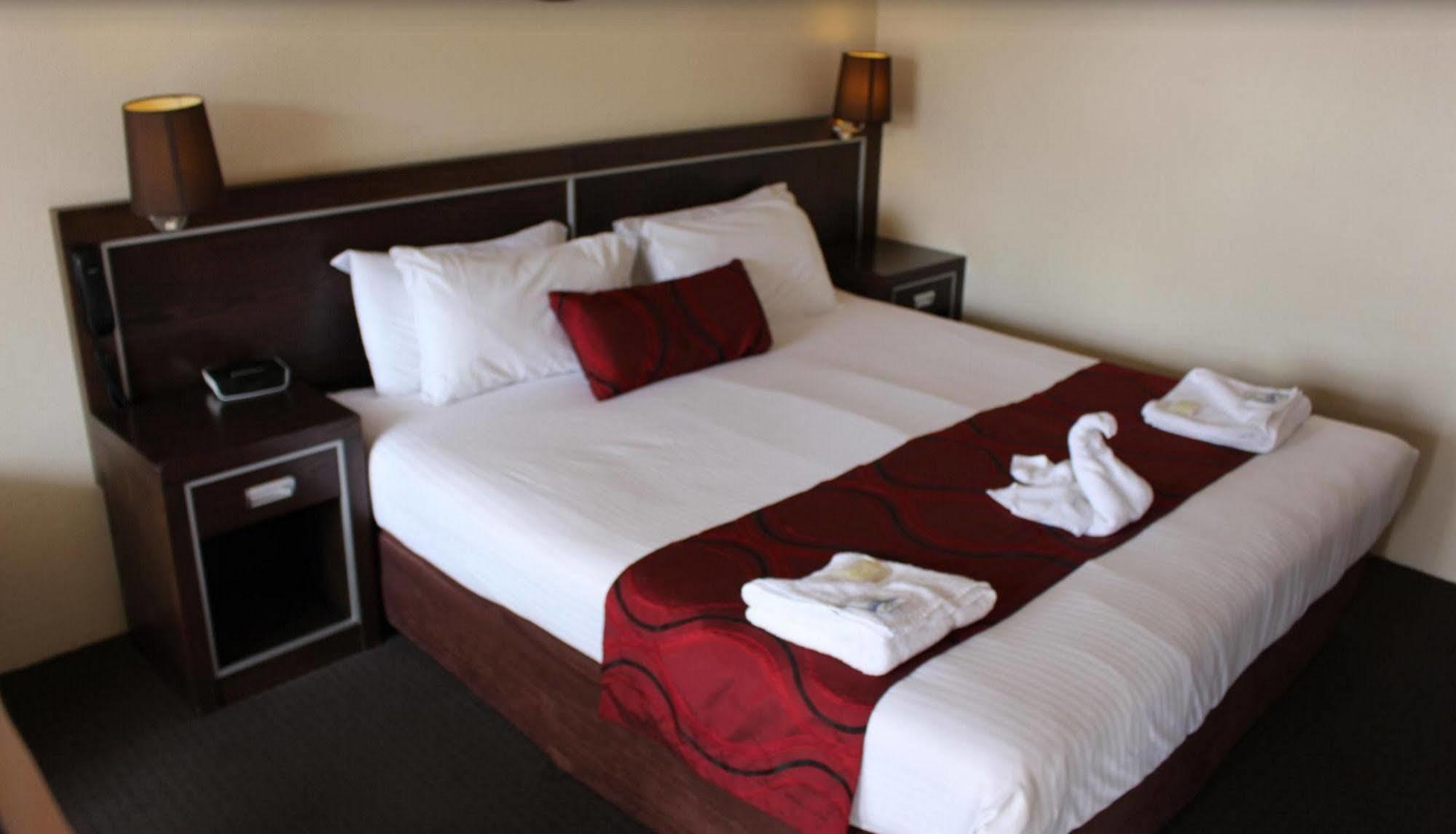 Golden West Motor Inn Dubbo Zewnętrze zdjęcie
