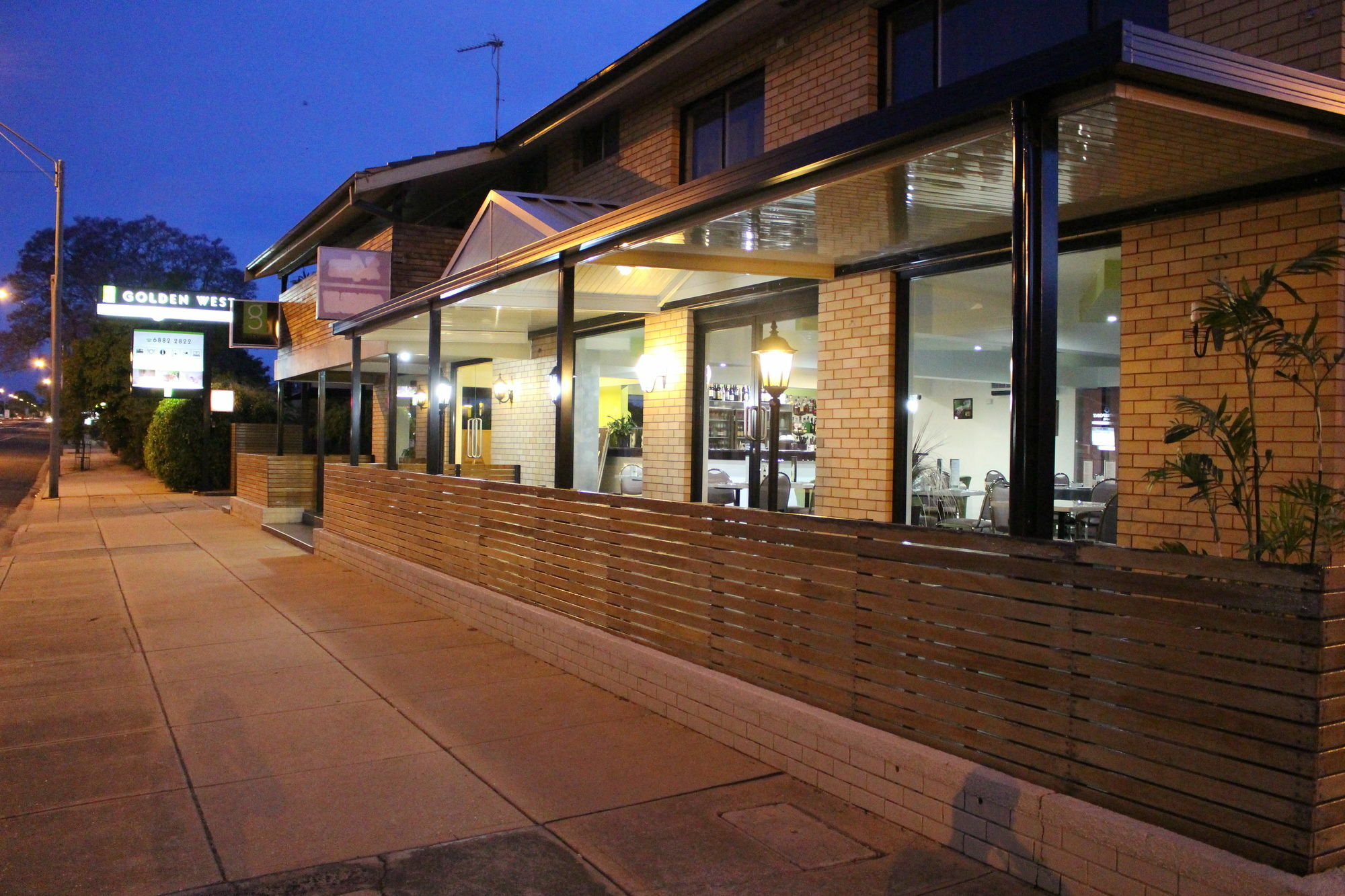 Golden West Motor Inn Dubbo Zewnętrze zdjęcie